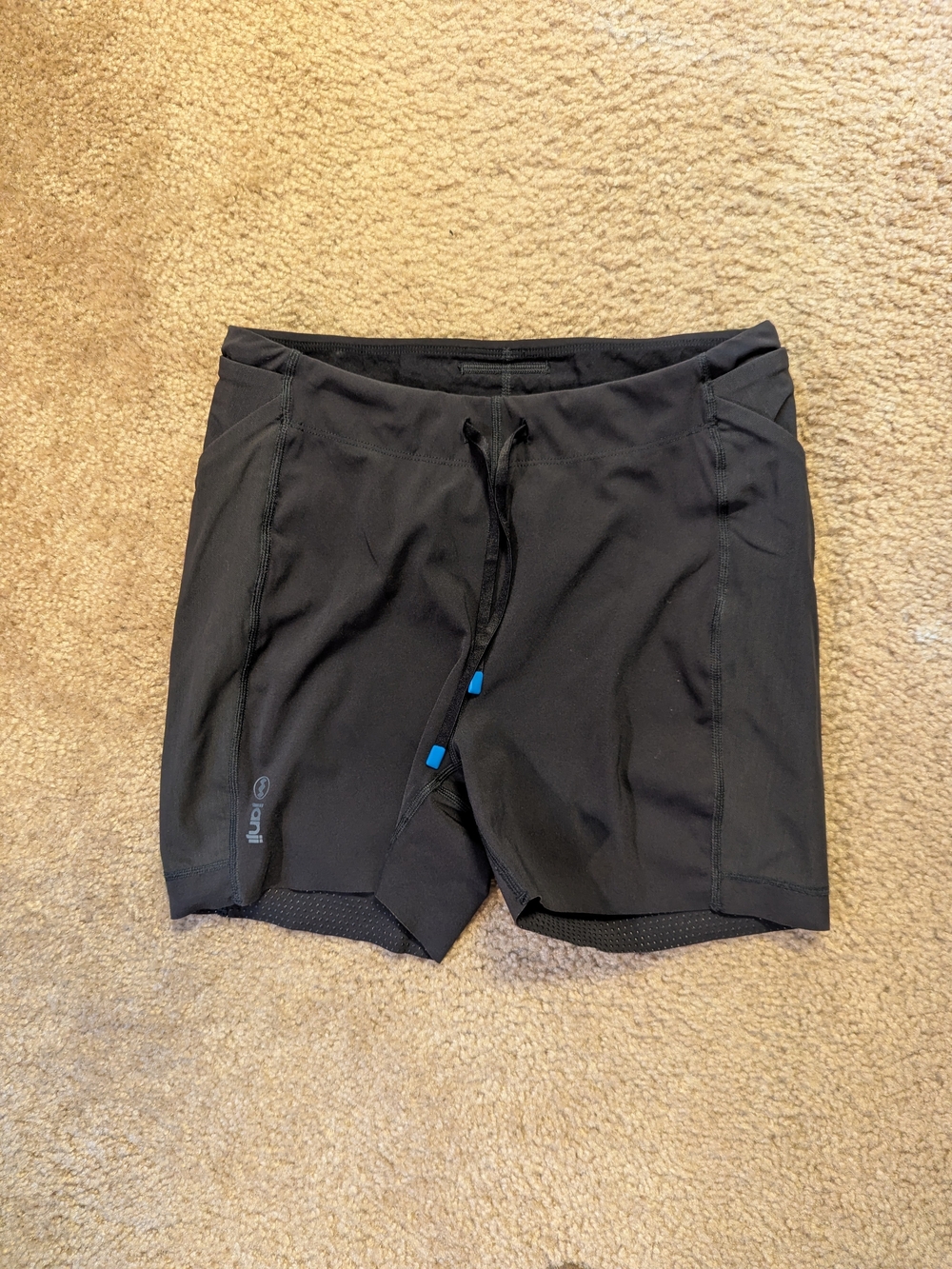 Janji Women's Black 4" Trail Running Shorts With Pockets Size Medium